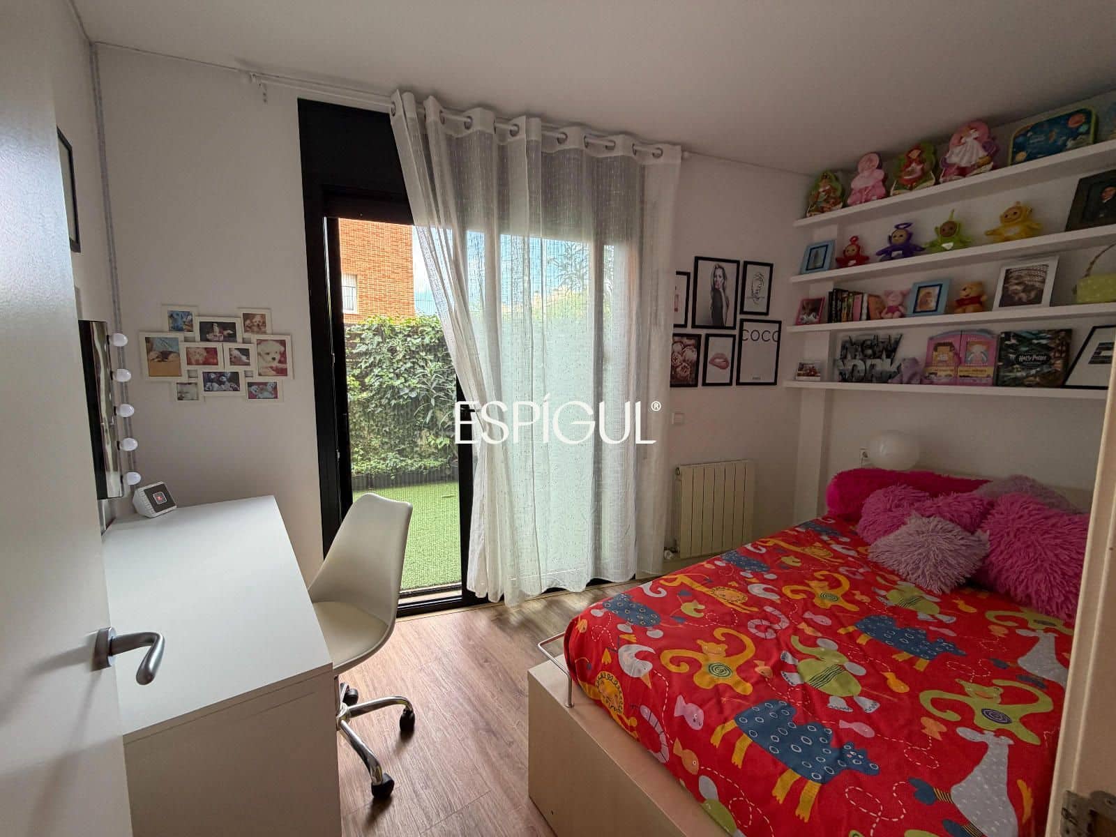 2 sypialnia Mieszkanie na sprzedaż w Miasto Girona z garażem - 325 000 € (Ref: 10016021)