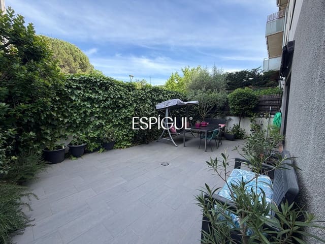 2 soverom Leilighet til salgs i Girona by med garasje - € 325 000 (Ref: 10016021)