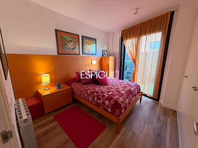 2 soverom Leilighet til salgs i Girona by med garasje - € 325 000 (Ref: 10016021)
