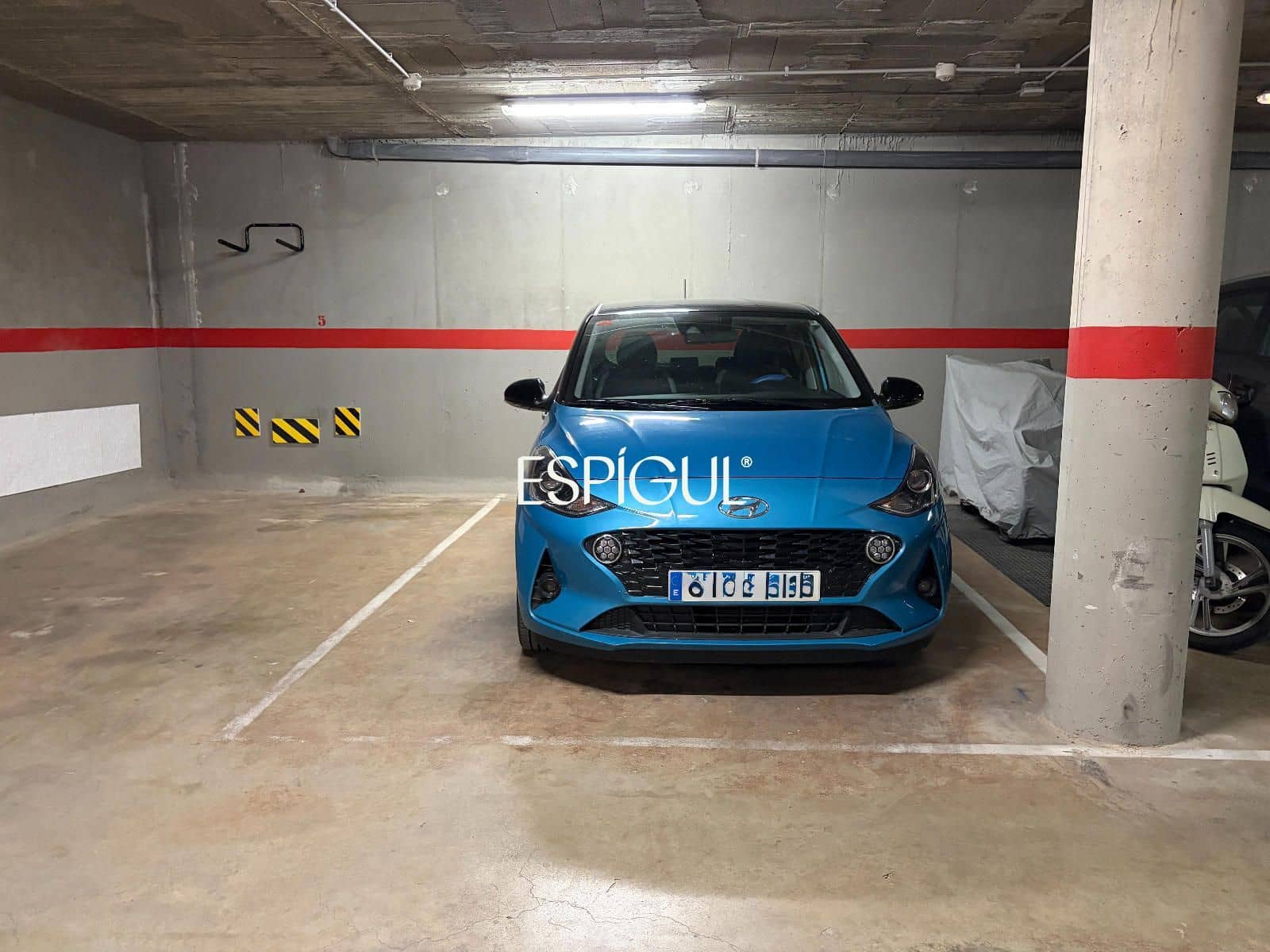 2 sypialnia Mieszkanie na sprzedaż w Miasto Girona z garażem - 325 000 € (Ref: 10016021)