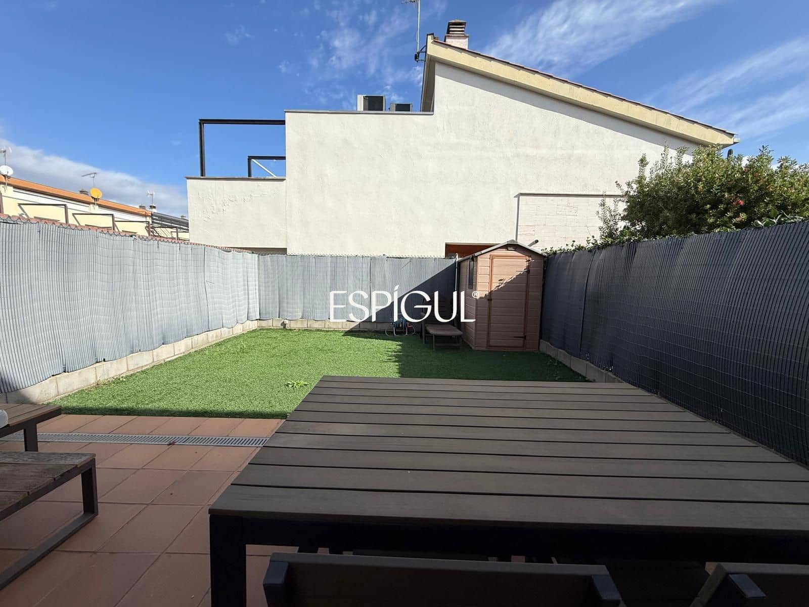 4 bedroom Villa for rent in Vilablareix with garage - € 1,975 (Ref: 10016023)