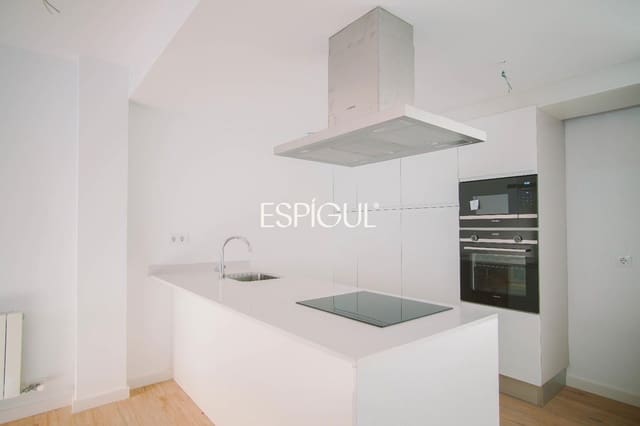 3 bedroom Flat for sale in Vilablareix with pool garage - € 420,000 (Ref: 10016028)