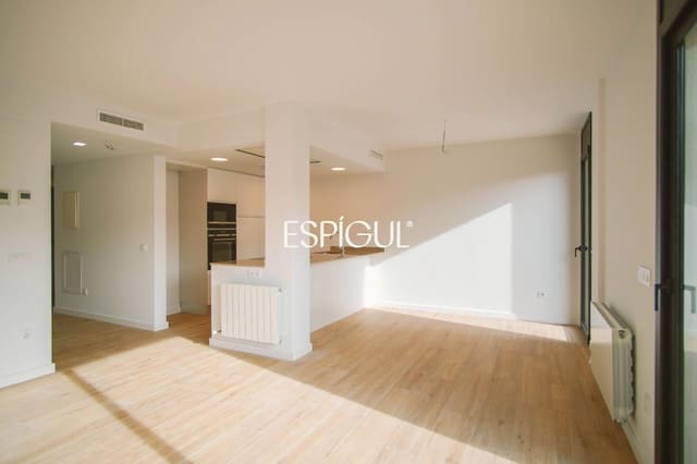 3 bedroom Flat for sale in Vilablareix with pool garage - € 420,000 (Ref: 10016028)