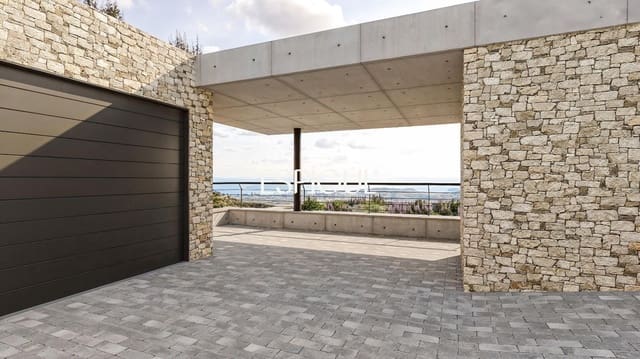4 slaapkamer Villa te koop in Platja d'Aro, Castell-Platja d'Aro met zwembad garage - € 2.500.000 (Ref: 10016029)