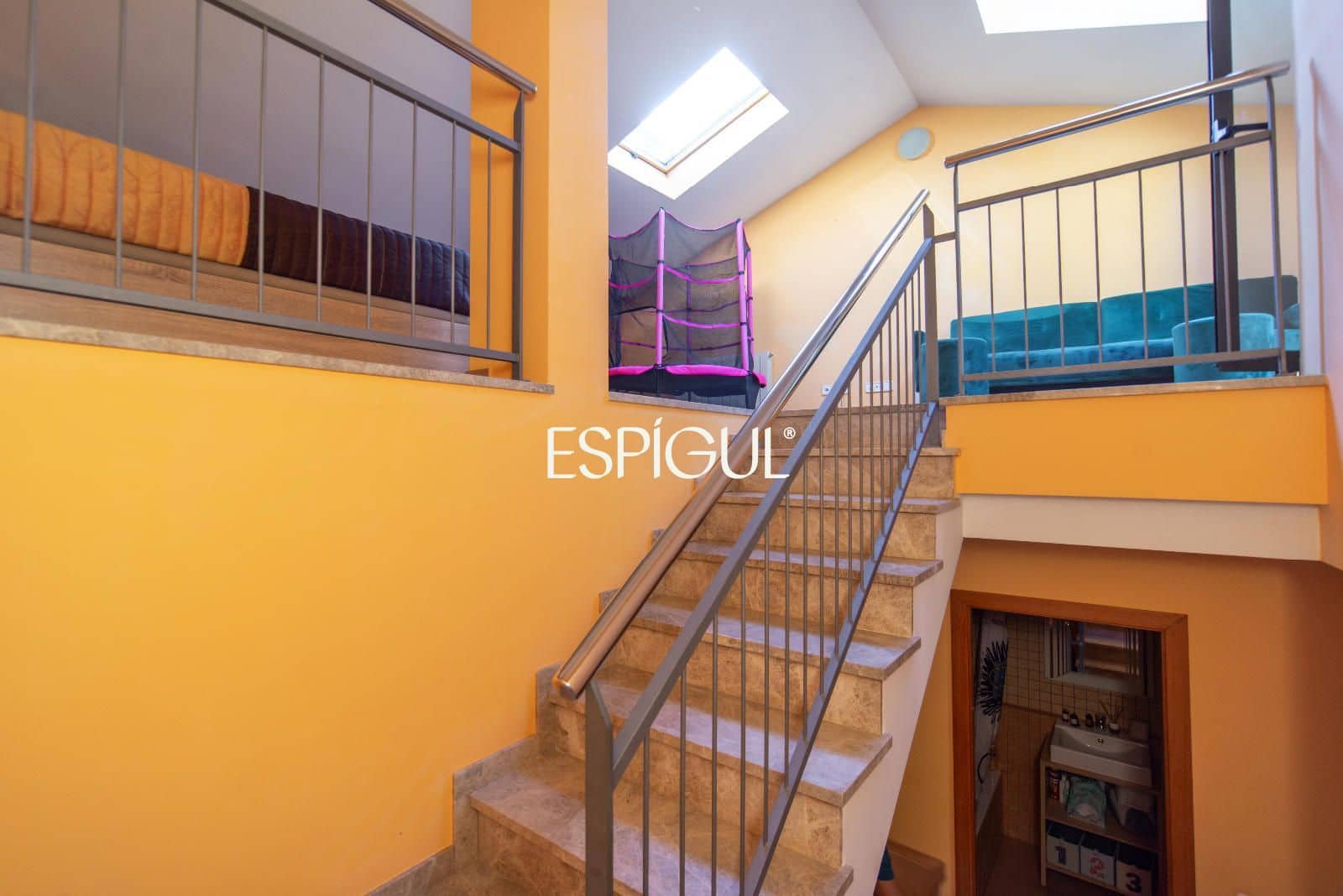 3 bedroom Villa for sale in Angles with garage - € 350,000 (Ref: 10042213)