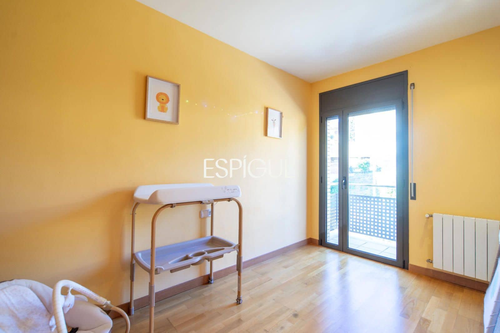 3 bedroom Villa for sale in Angles with garage - € 350,000 (Ref: 10042213)