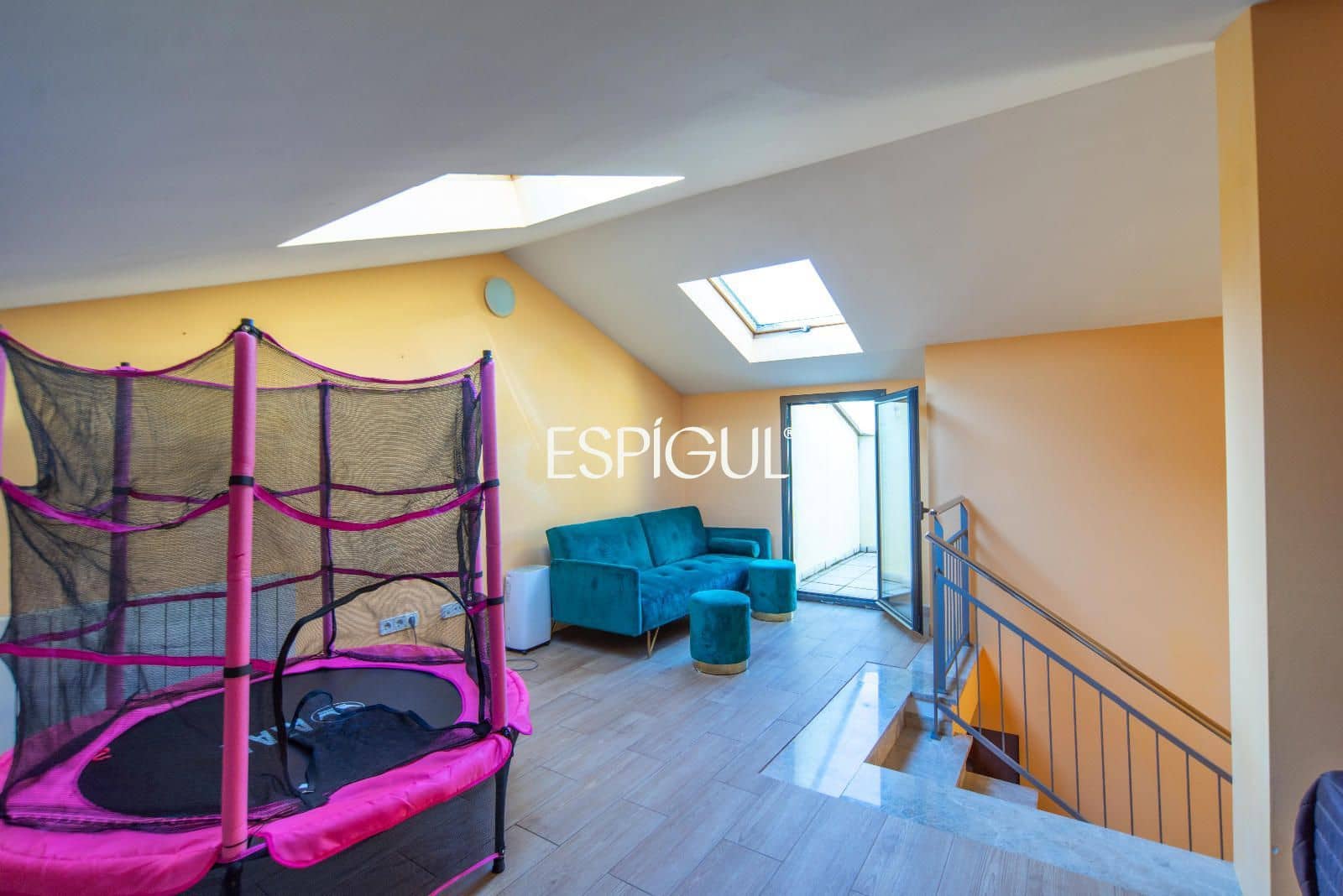 3 bedroom Villa for sale in Angles with garage - € 350,000 (Ref: 10042213)