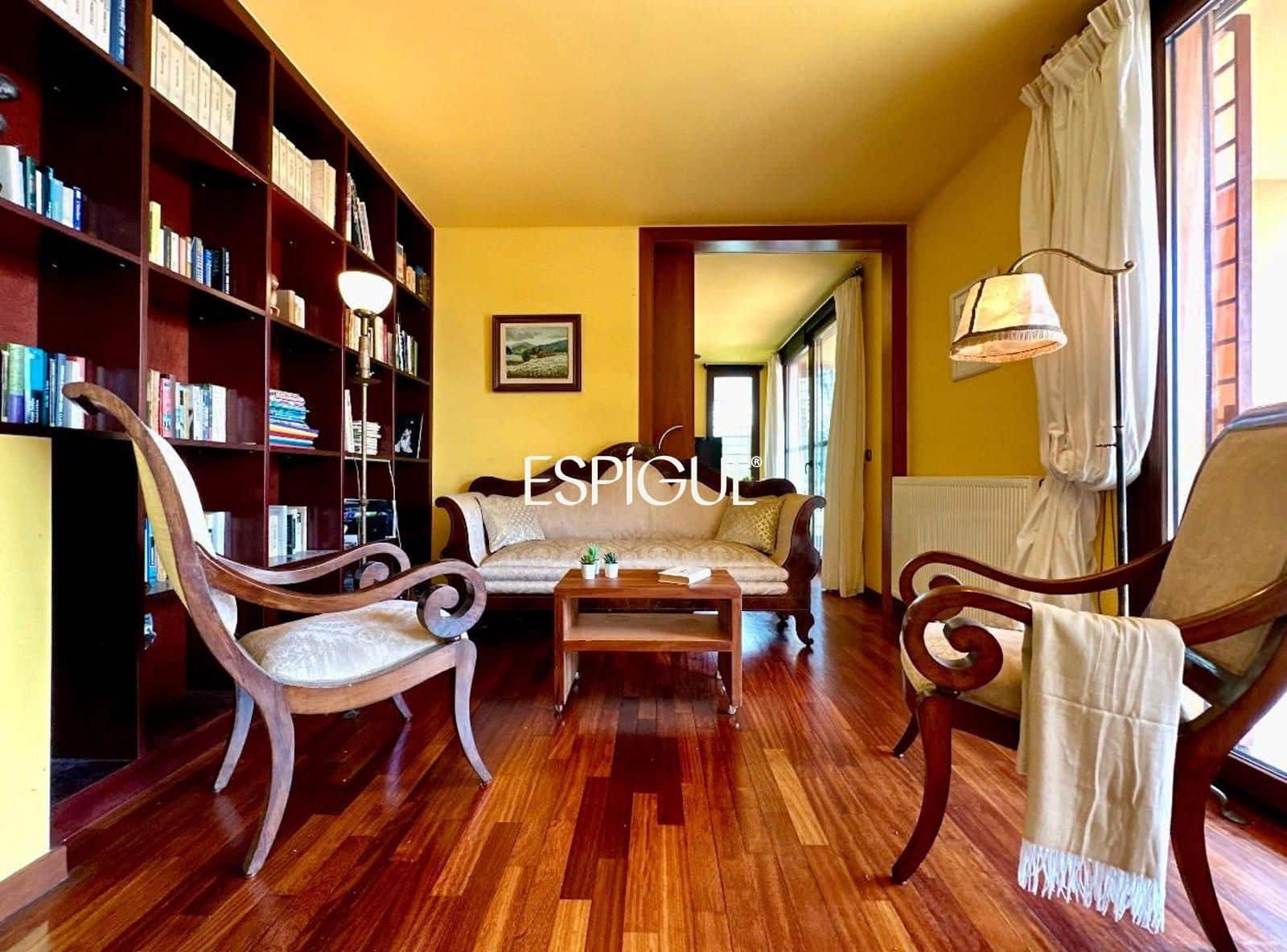 4 bedroom Villa for sale in Bescano with garage - € 449,000 (Ref: 10088672)