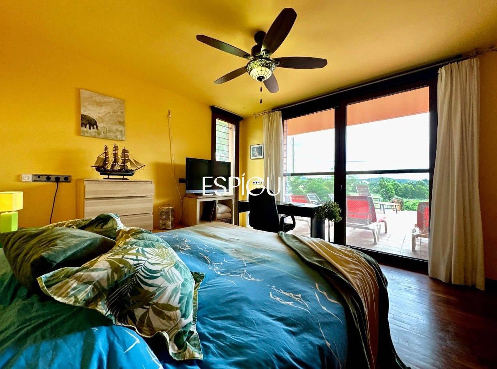 4 bedroom Villa for sale in Bescano with garage - € 449,000 (Ref: 10088672)