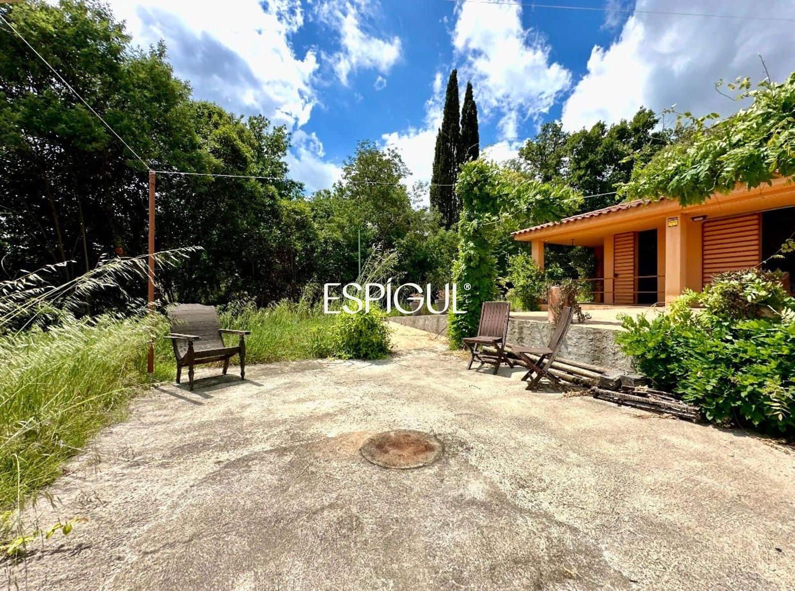 4 bedroom Villa for sale in Bescano with garage - € 449,000 (Ref: 10088672)