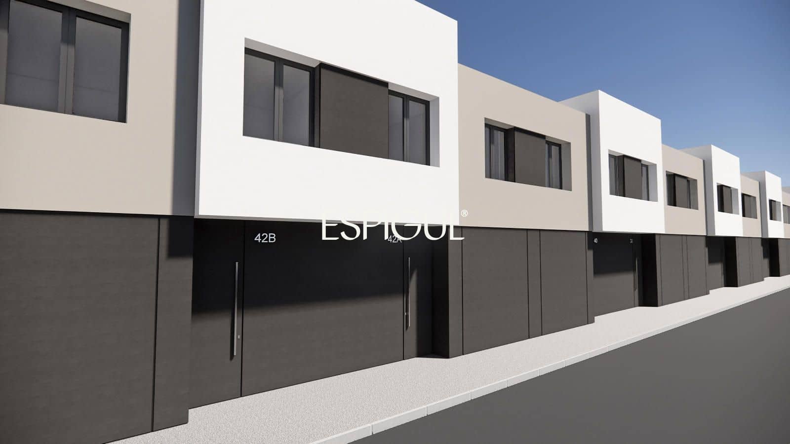 4 bedroom Townhouse for sale in Fontcoberta with garage - € 450,000 (Ref: 10117095)