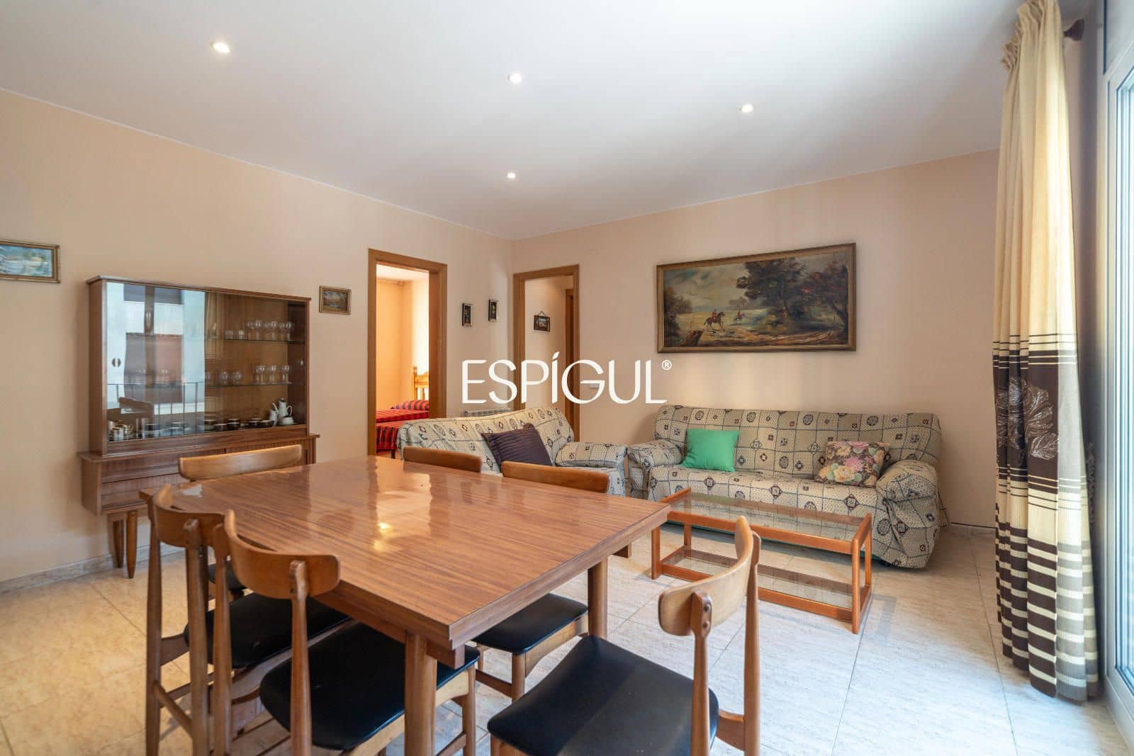 Piso de 4 habitaciones en Sant Feliu de Guíxols en venta - 380.000 € (Ref: 10125007)