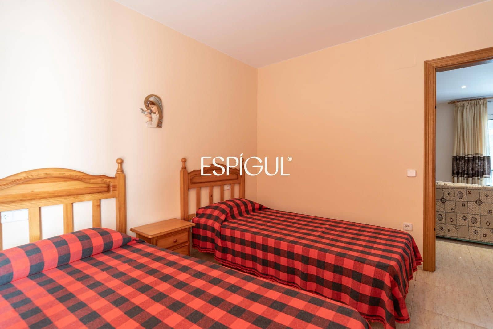 Piso de 4 habitaciones en Sant Feliu de Guíxols en venta - 380.000 € (Ref: 10125007)