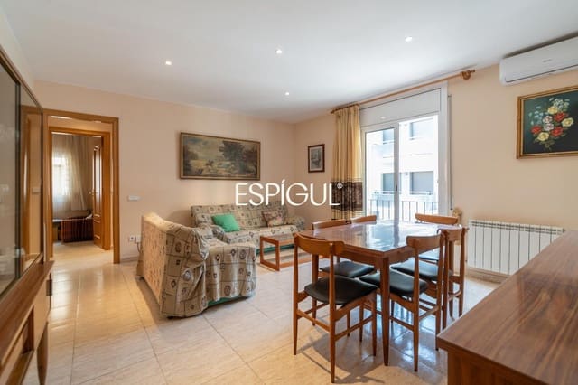 Piso de 4 habitaciones en Sant Feliu de Guíxols en venta - 380.000 € (Ref: 10125007)