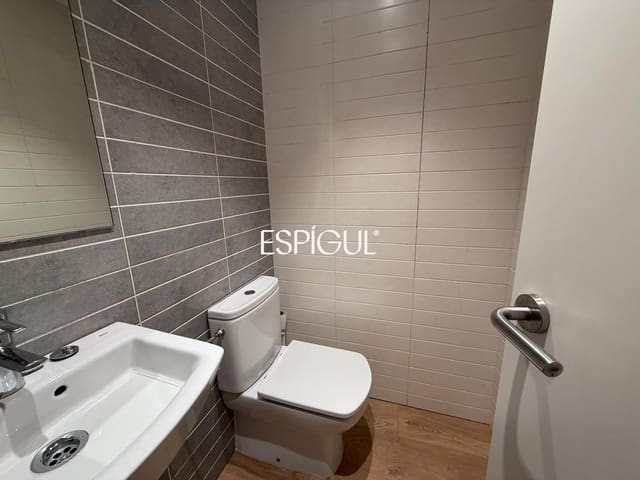 4 quarto Moradia para venda em Vilablareix com garagem - 545 000 € (Ref: 10130963)