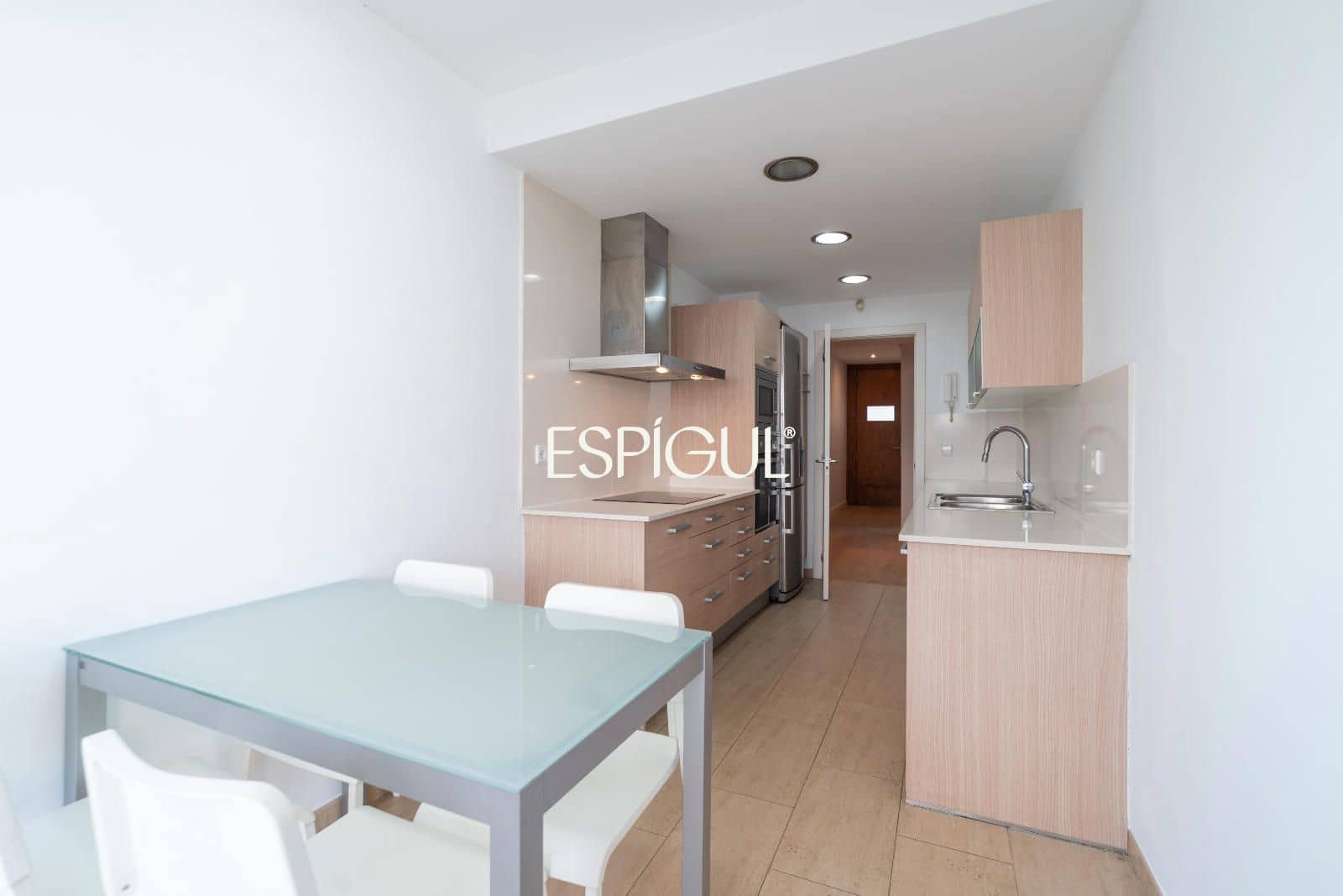 4 bedroom Villa for sale in Vilablareix with garage - € 545,000 (Ref: 10130963)