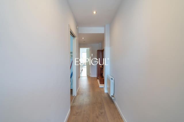 4 sovrum Villa till salu i Vilablareix med garage - 545 000 € (Ref: 10130963)