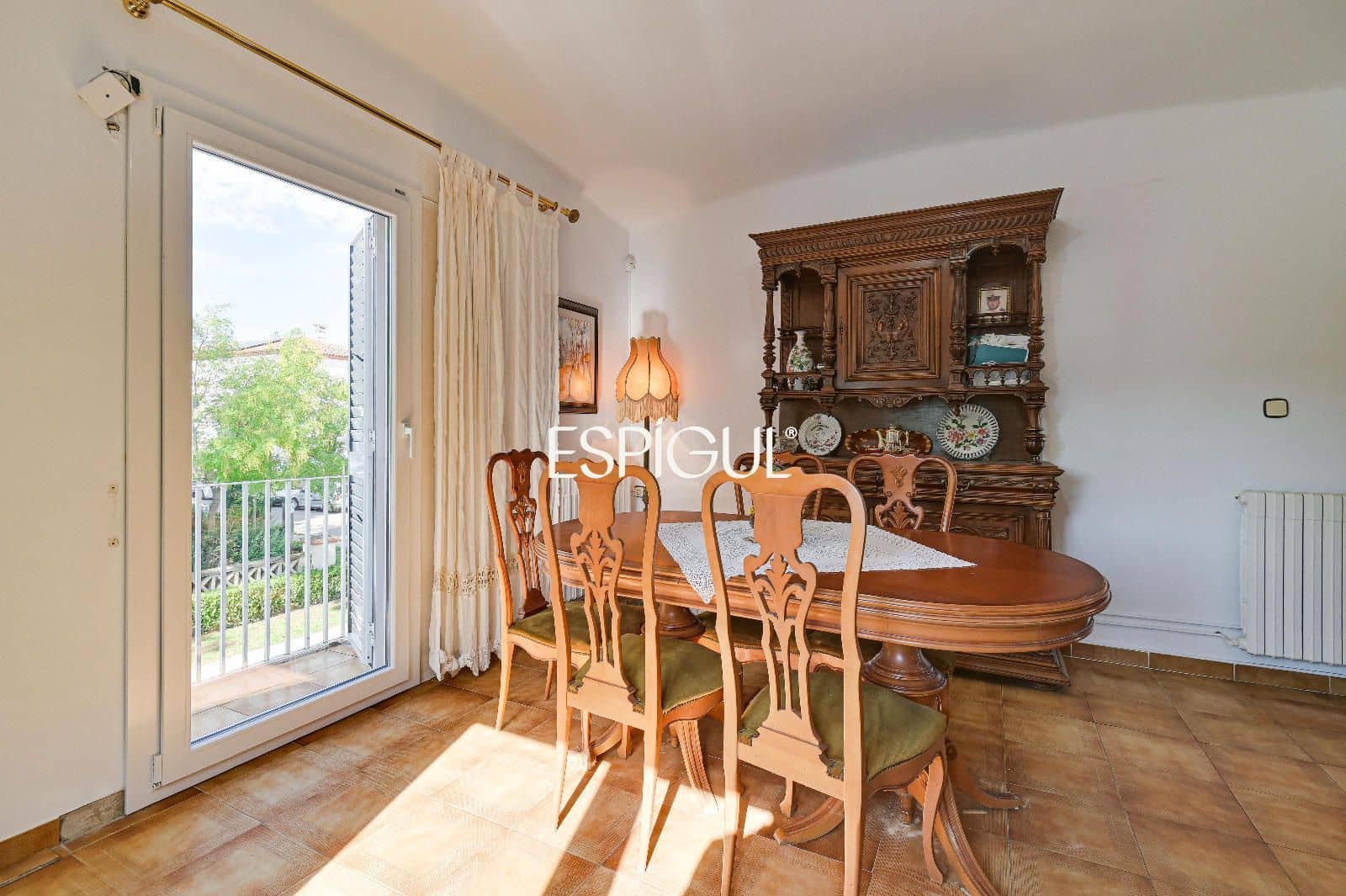 4 Zimmer Villa zu verkaufen in Girona Stadt mit Garage - 450.000 € (Ref: 10139994)