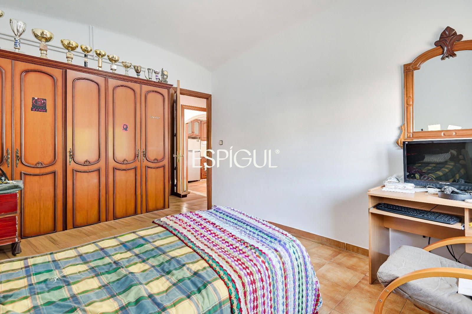 4 Zimmer Villa zu verkaufen in Girona Stadt mit Garage - 450.000 € (Ref: 10139994)