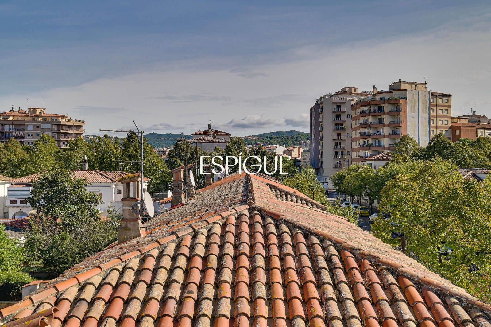4 Zimmer Villa zu verkaufen in Girona Stadt mit Garage - 450.000 € (Ref: 10139994)