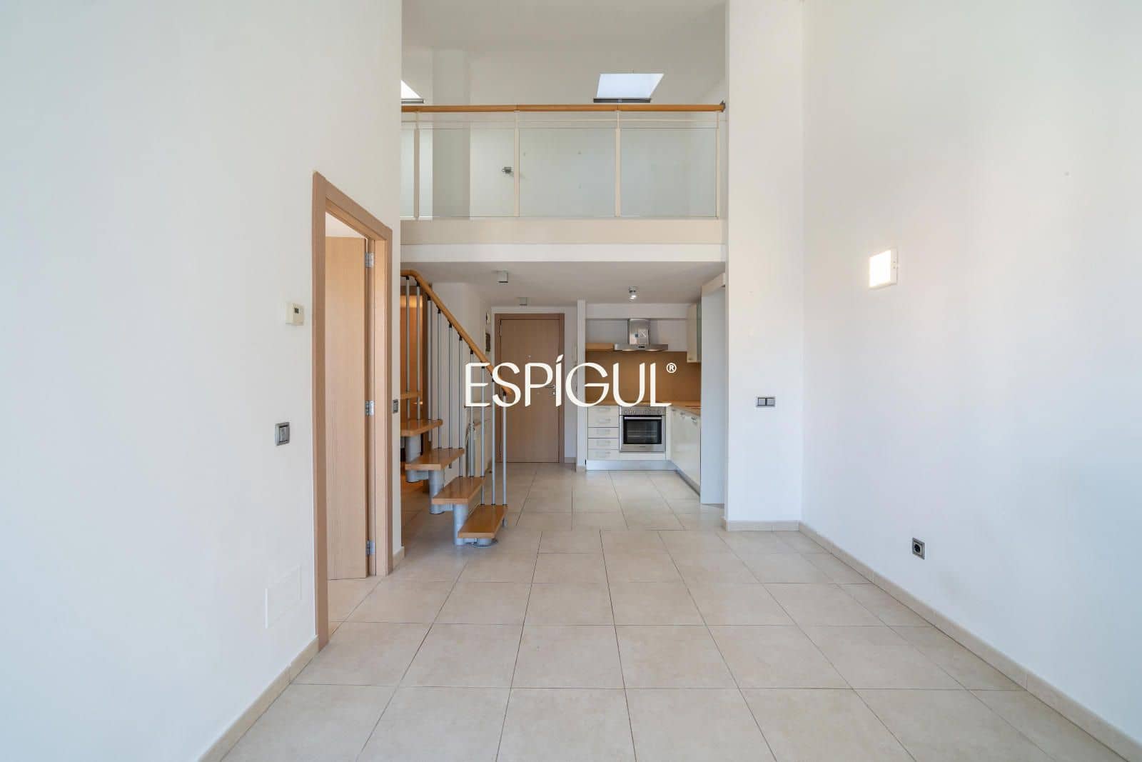2 Zimmer Penthouse zu verkaufen in Girona Stadt - 260.000 € (Ref: 10154322)