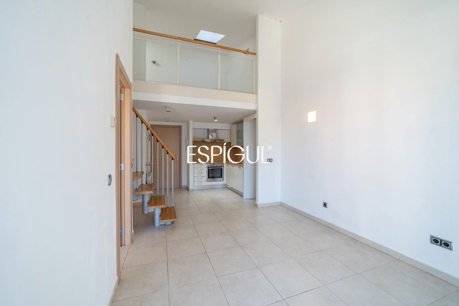 2 Zimmer Penthouse zu verkaufen in Girona Stadt - 260.000 € (Ref: 10154322)
