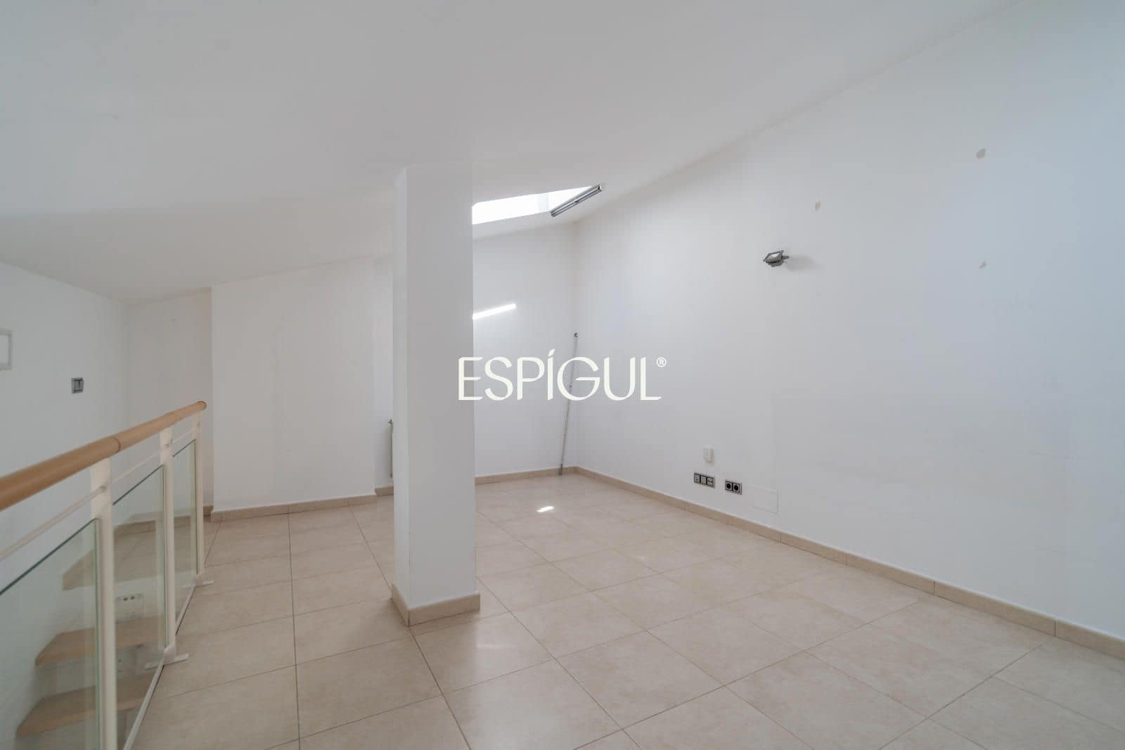 2 Zimmer Penthouse zu verkaufen in Girona Stadt - 260.000 € (Ref: 10154322)