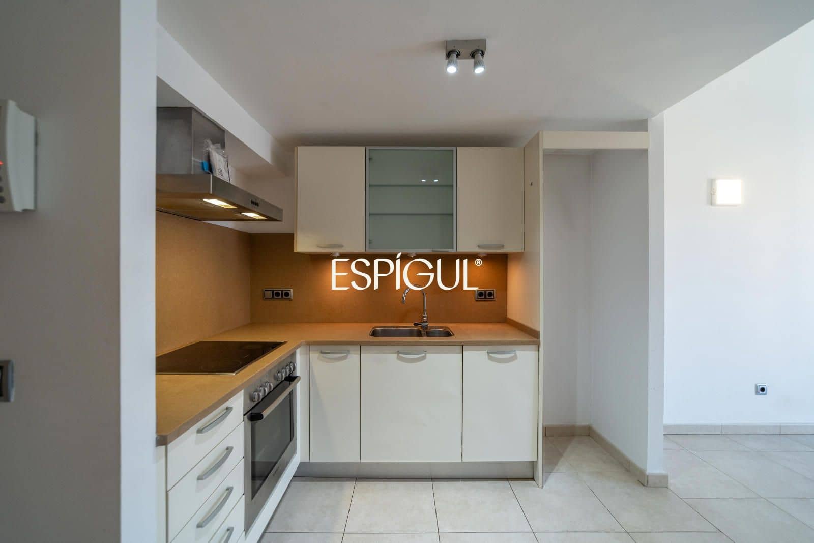 2 Zimmer Penthouse zu verkaufen in Girona Stadt - 260.000 € (Ref: 10154322)