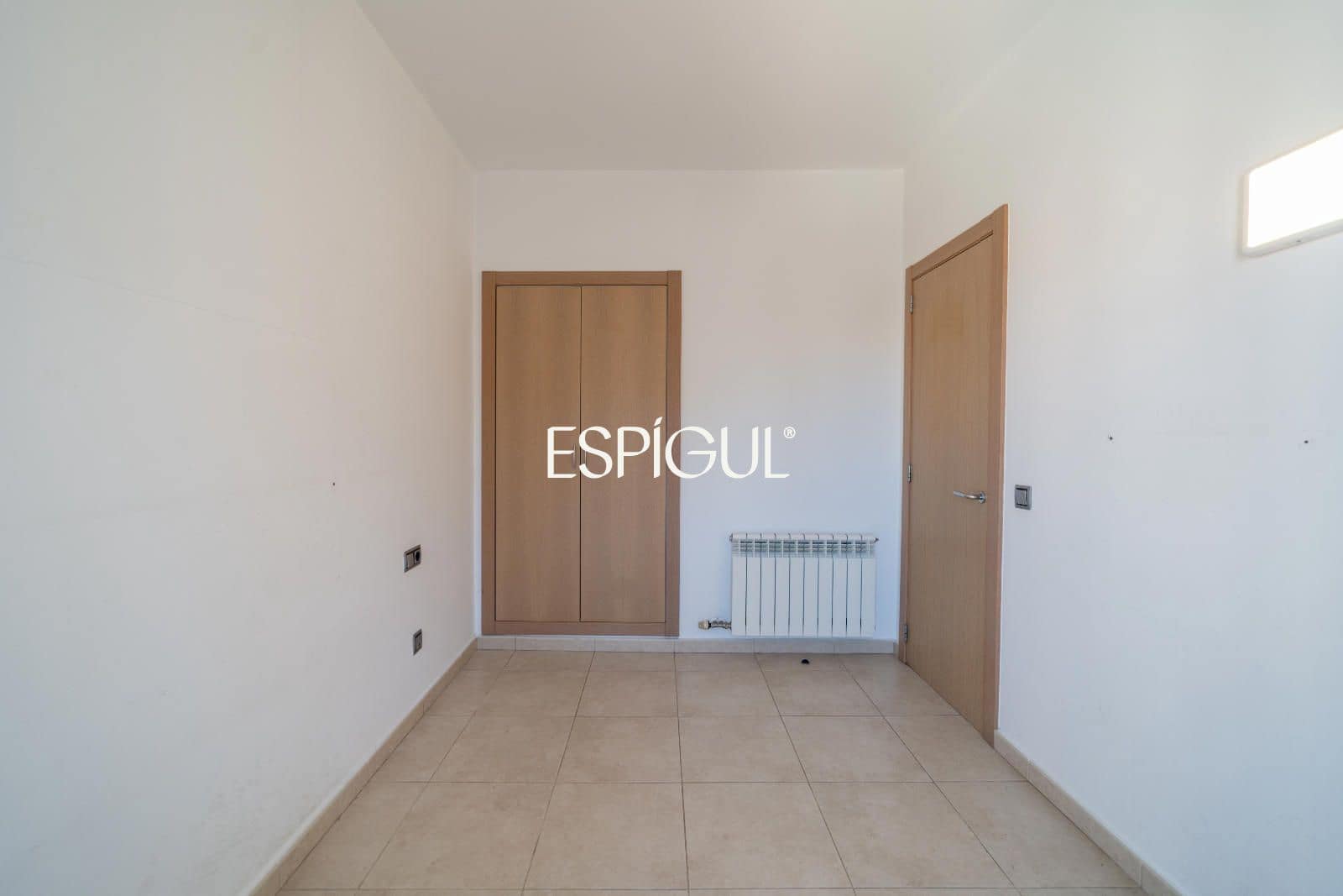 2 Zimmer Penthouse zu verkaufen in Girona Stadt - 260.000 € (Ref: 10154322)