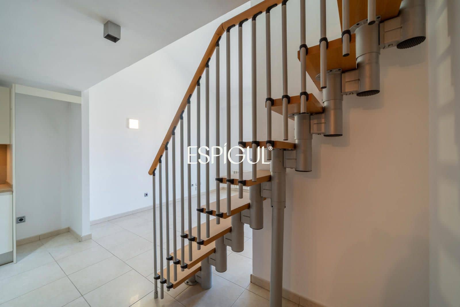 2 Zimmer Penthouse zu verkaufen in Girona Stadt - 260.000 € (Ref: 10154322)
