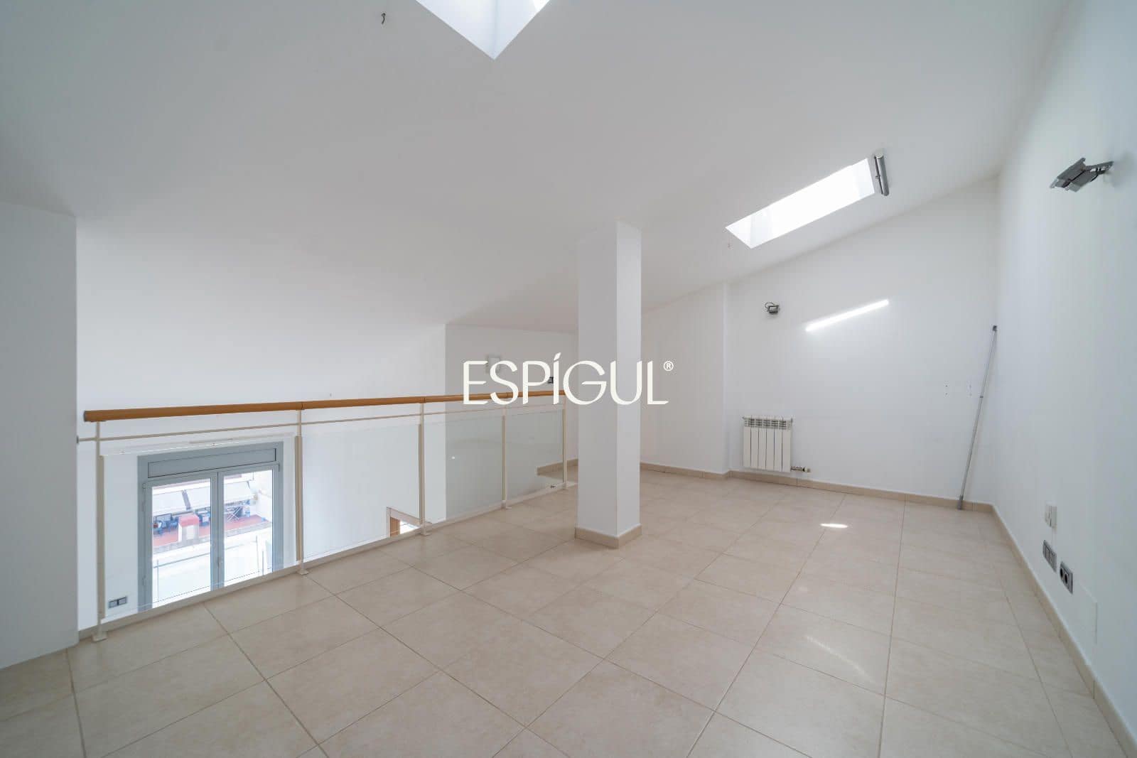 2 Zimmer Penthouse zu verkaufen in Girona Stadt - 260.000 € (Ref: 10154322)