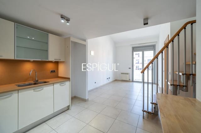 2 Zimmer Penthouse zu verkaufen in Girona Stadt - 260.000 € (Ref: 10154322)
