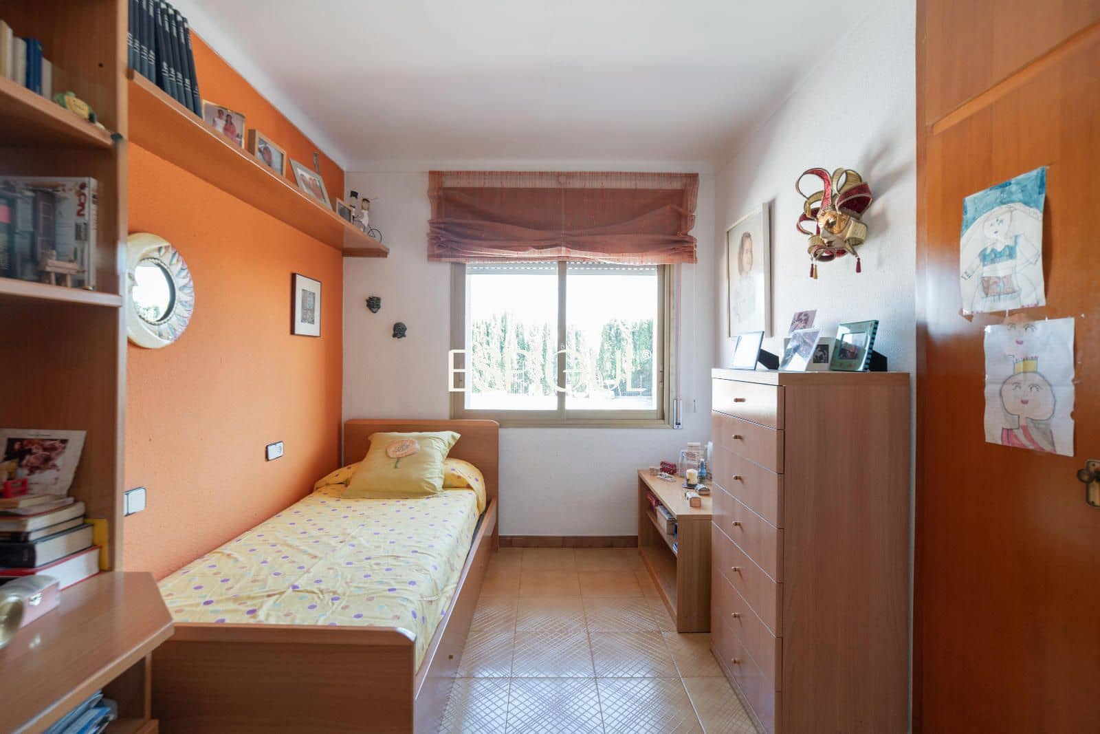 3 bedroom Villa for sale in Vilablareix with pool garage - € 450,000 (Ref: 10167098)