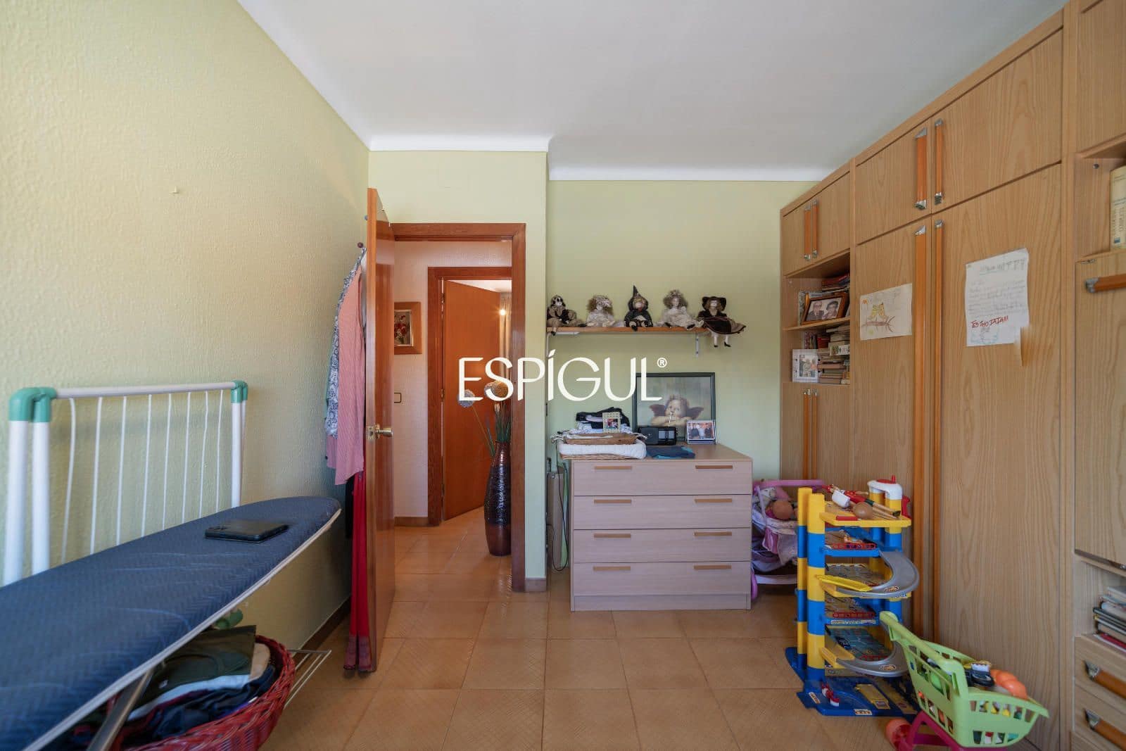 3 bedroom Villa for sale in Vilablareix with pool garage - € 450,000 (Ref: 10167098)