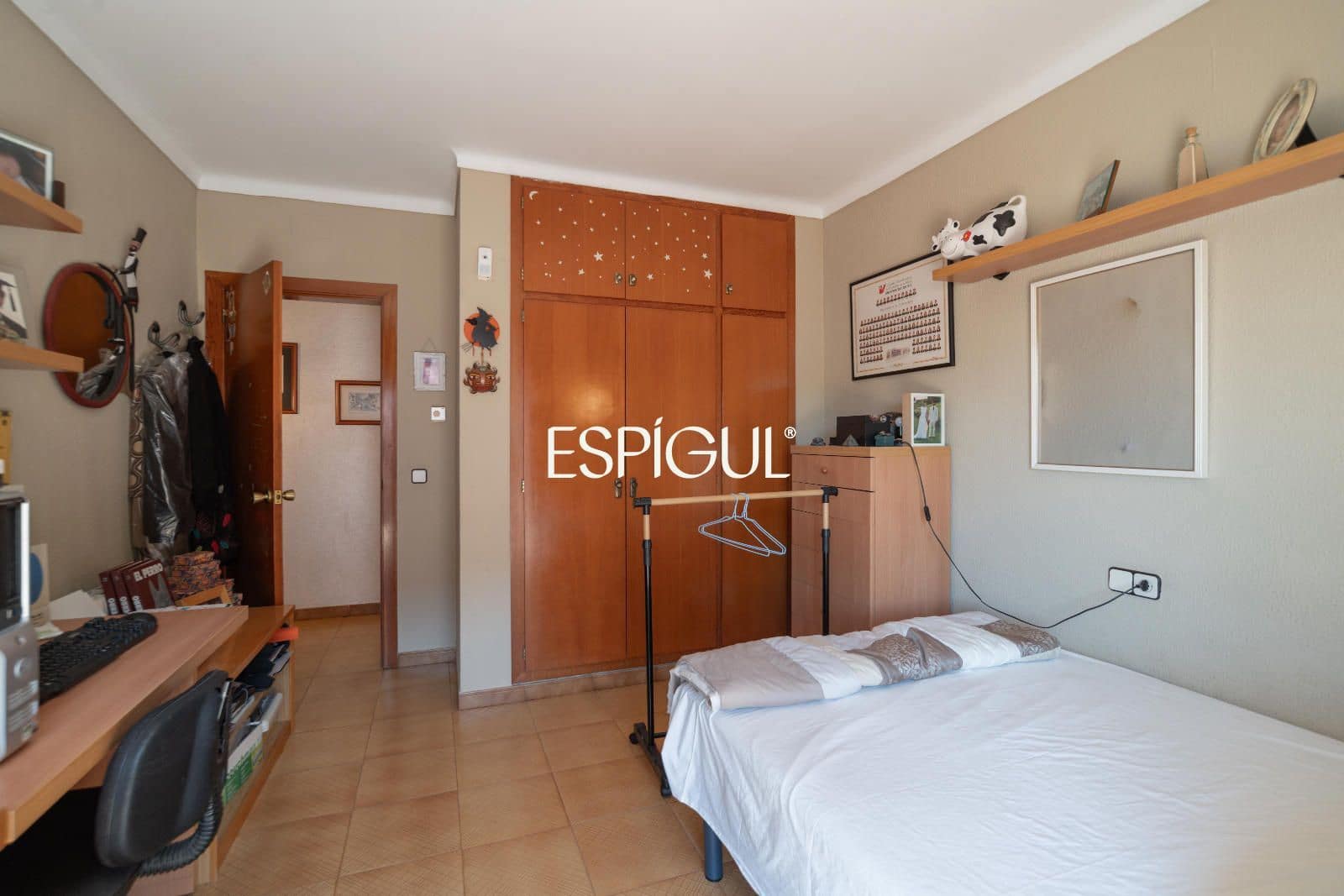 3 bedroom Villa for sale in Vilablareix with pool garage - € 450,000 (Ref: 10167098)