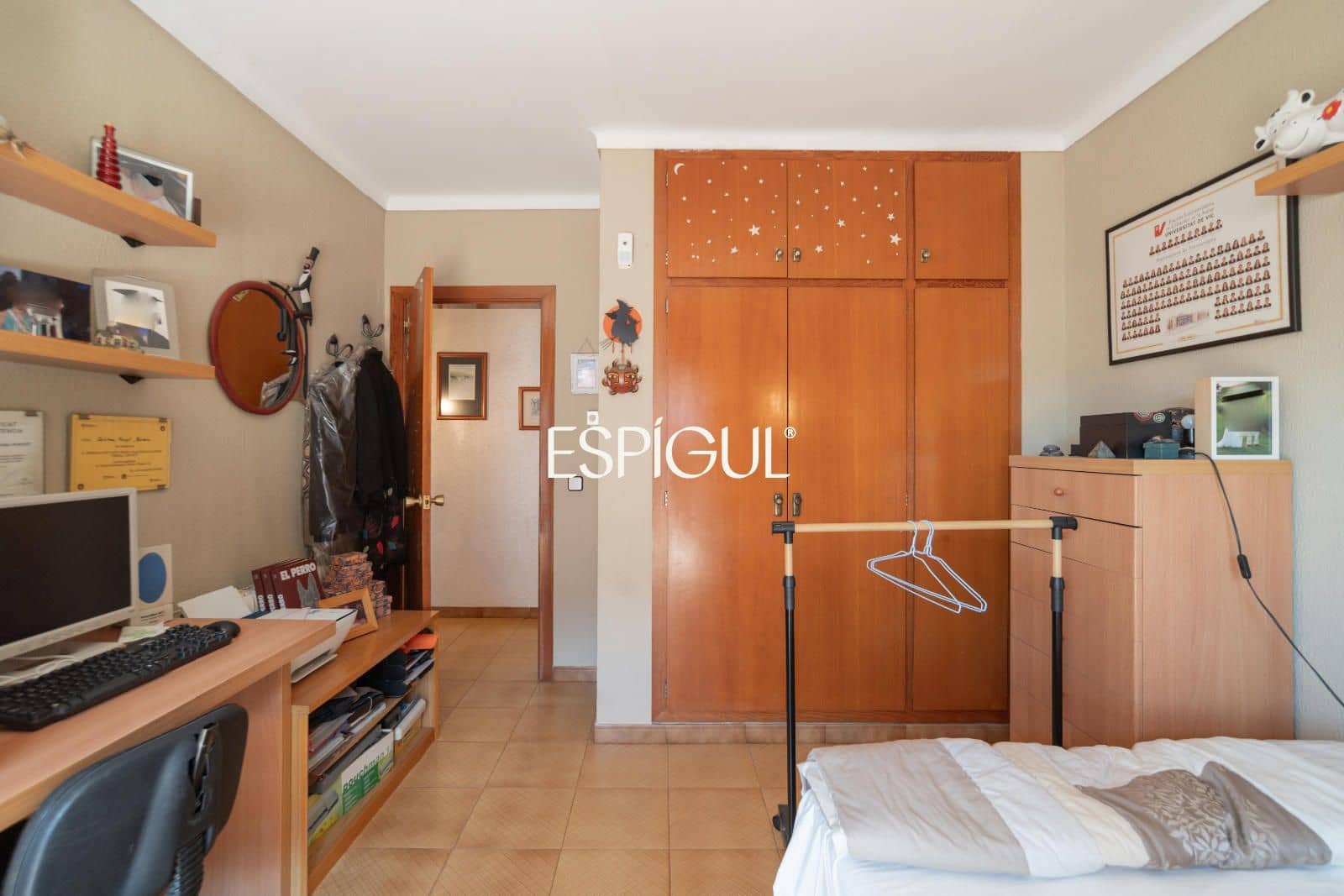 3 bedroom Villa for sale in Vilablareix with pool garage - € 450,000 (Ref: 10167098)