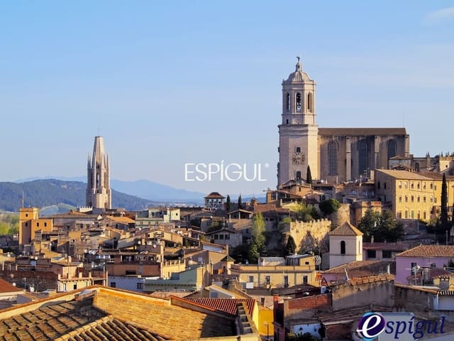 Garage for sale in Girona city - € 30,000 (Ref: 6027576)