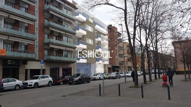 Garage for sale in Girona city - € 30,000 (Ref: 6027576)