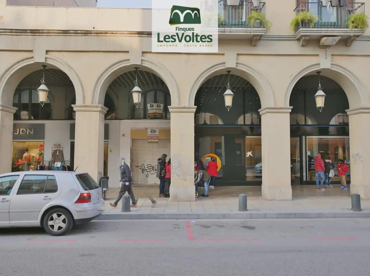 Komercyjne do wynajęcia w La Bisbal d'Emporda - 2 200 € (Ref: 10081830)