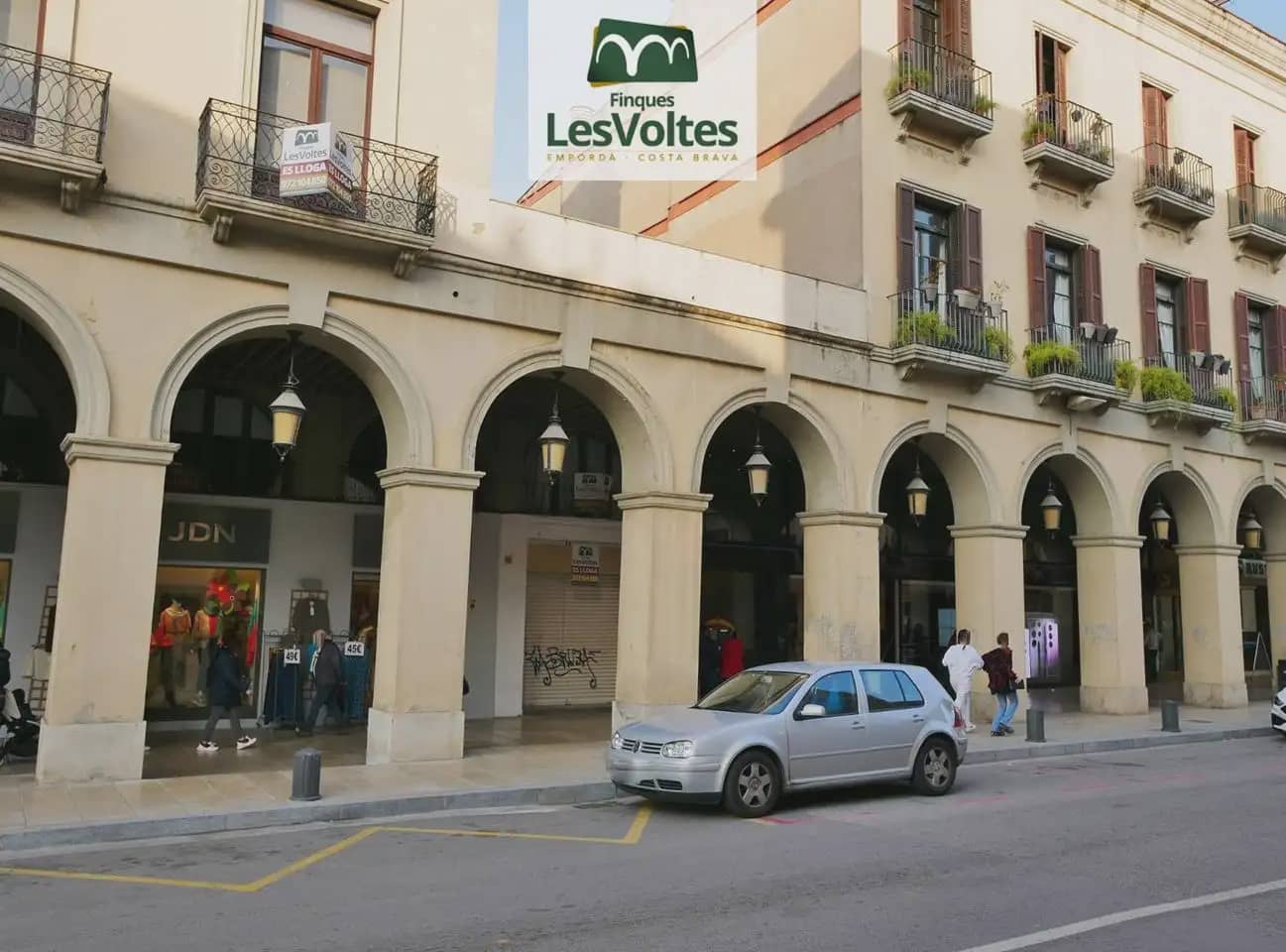 Komercyjne do wynajęcia w La Bisbal d'Emporda - 2 200 € (Ref: 10081830)
