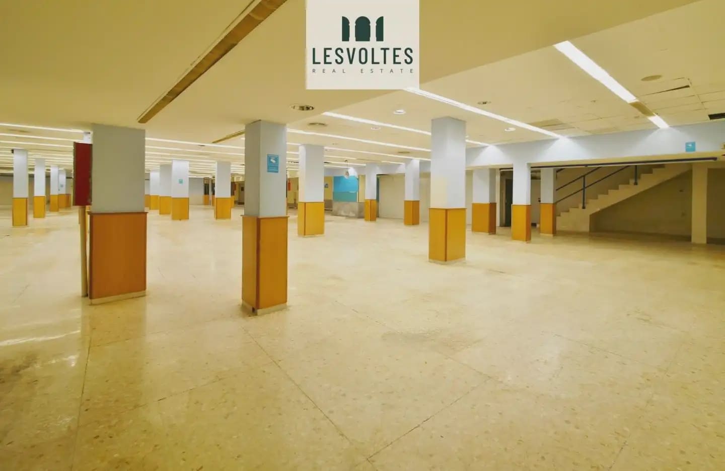 Comercial para arrendar em Palafrugell - 5 000 € (Ref: 10081832)