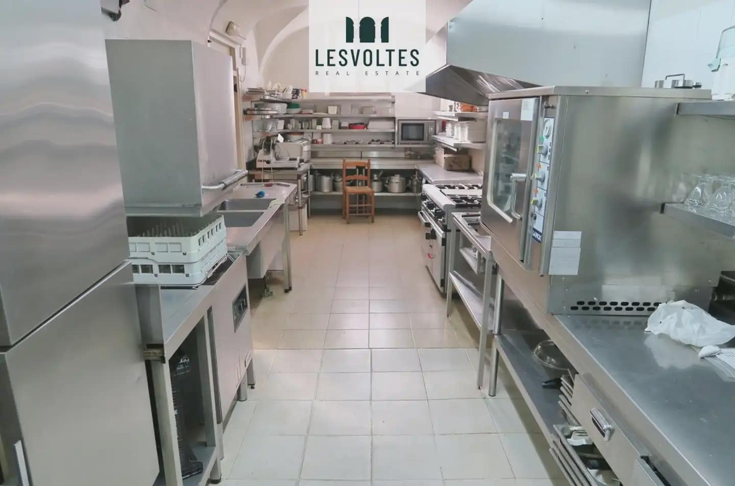 Local Comercial en La Bisbal d'Empordà en venta - 90.000 € (Ref: 10081833)