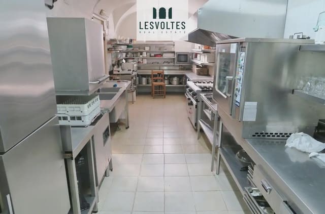 Local Comercial en La Bisbal d'Empordà en venta - 90.000 € (Ref: 10081833)