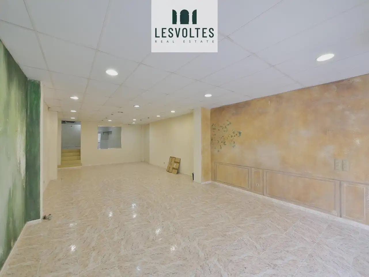 Erhverv til salg i La Bisbal d'Emporda - € 130.000 (Ref: 10081835)