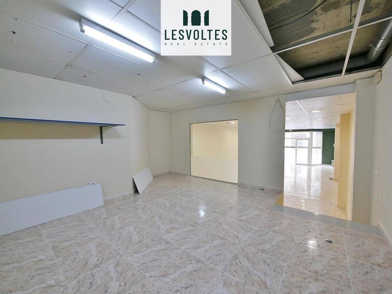 2 bedroom Business for sale in La Bisbal d'Emporda - € 130,000 (Ref: 10081835)