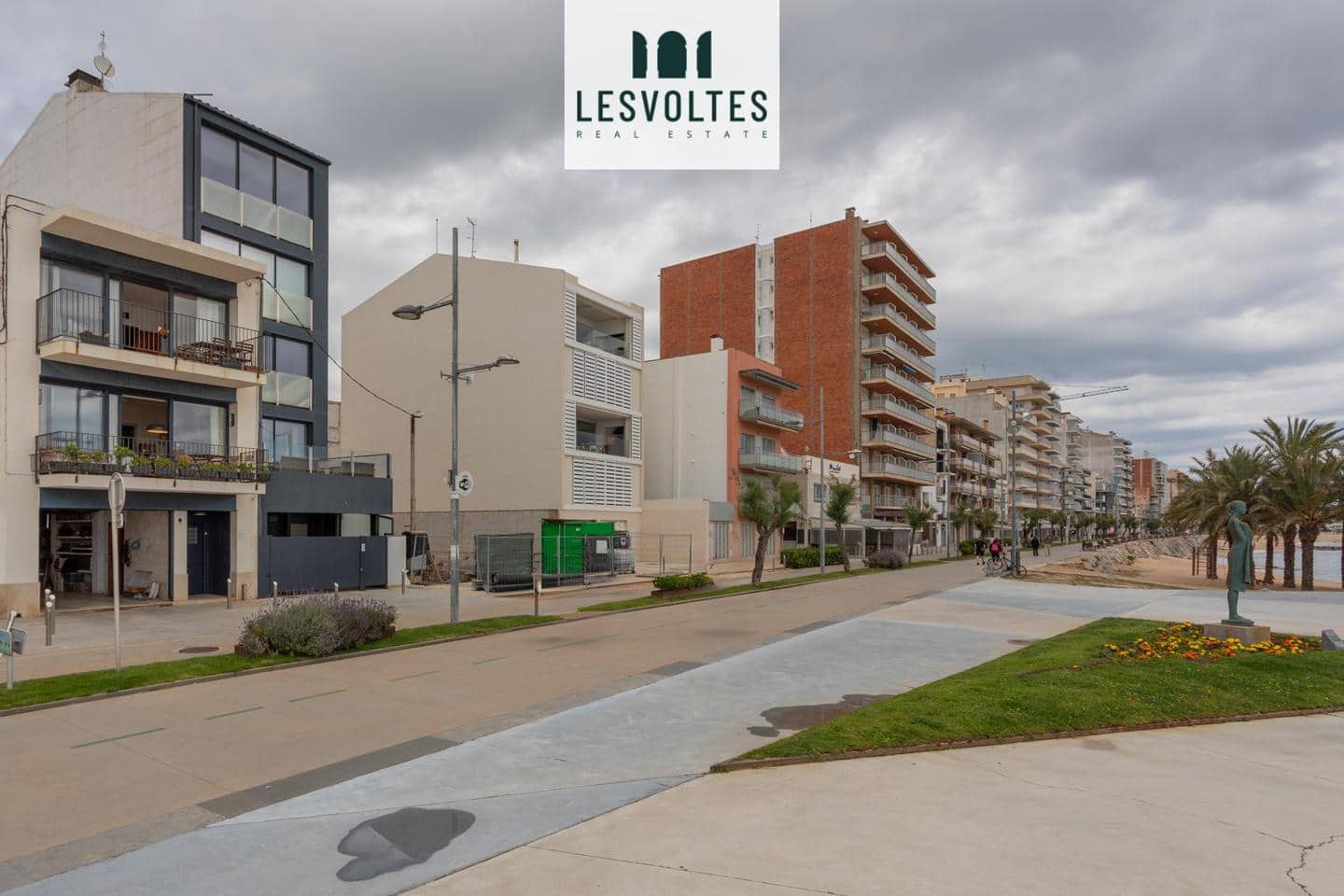 3 bedroom Flat for sale in Sant Antoni de Calonge with garage - € 1,200,000 (Ref: 10081836)
