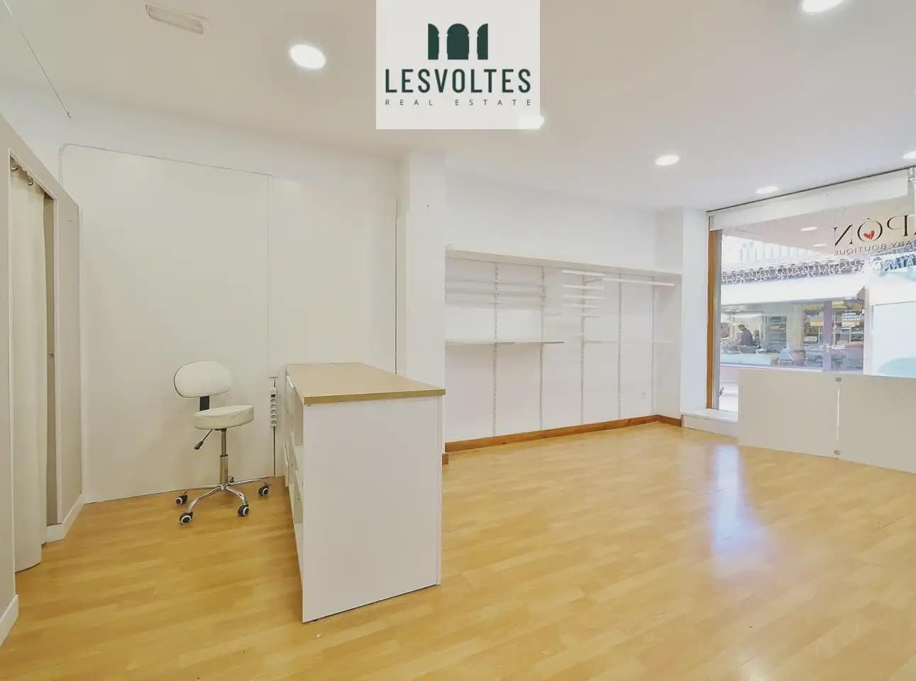 Erhverv til salg i Palafrugell - € 130.000 (Ref: 10081837)