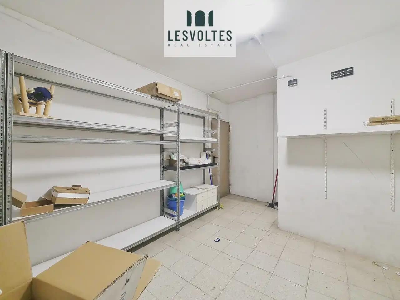 Erhverv til salg i Palafrugell - € 130.000 (Ref: 10081837)