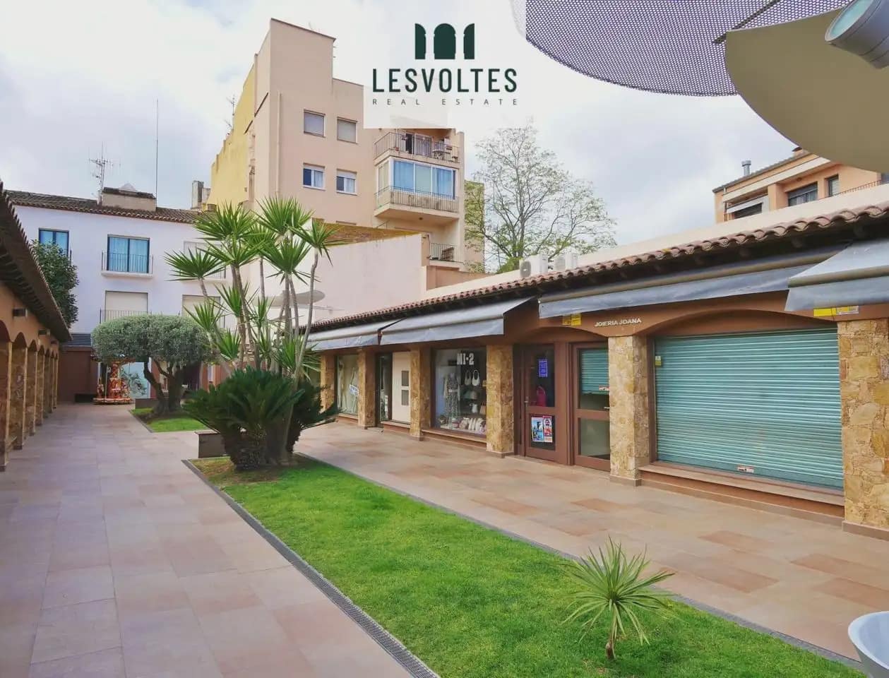 Erhverv til salg i Palafrugell - € 130.000 (Ref: 10081837)