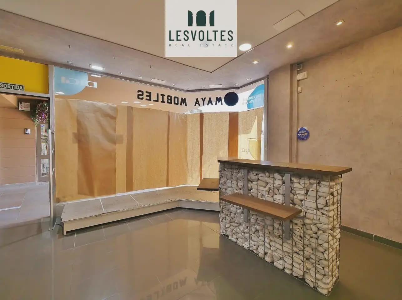 Local Comercial en Palafrugell en alquiler con garaje - 600 € (Ref: 10081838)